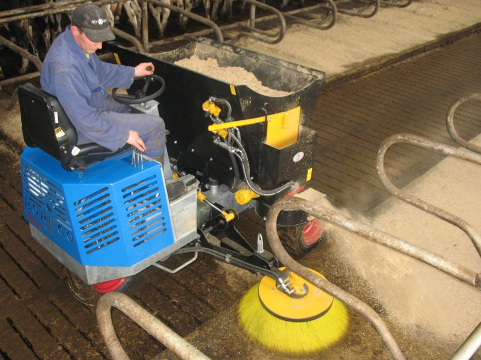 Agricom Cubicle Bedder - Image 6